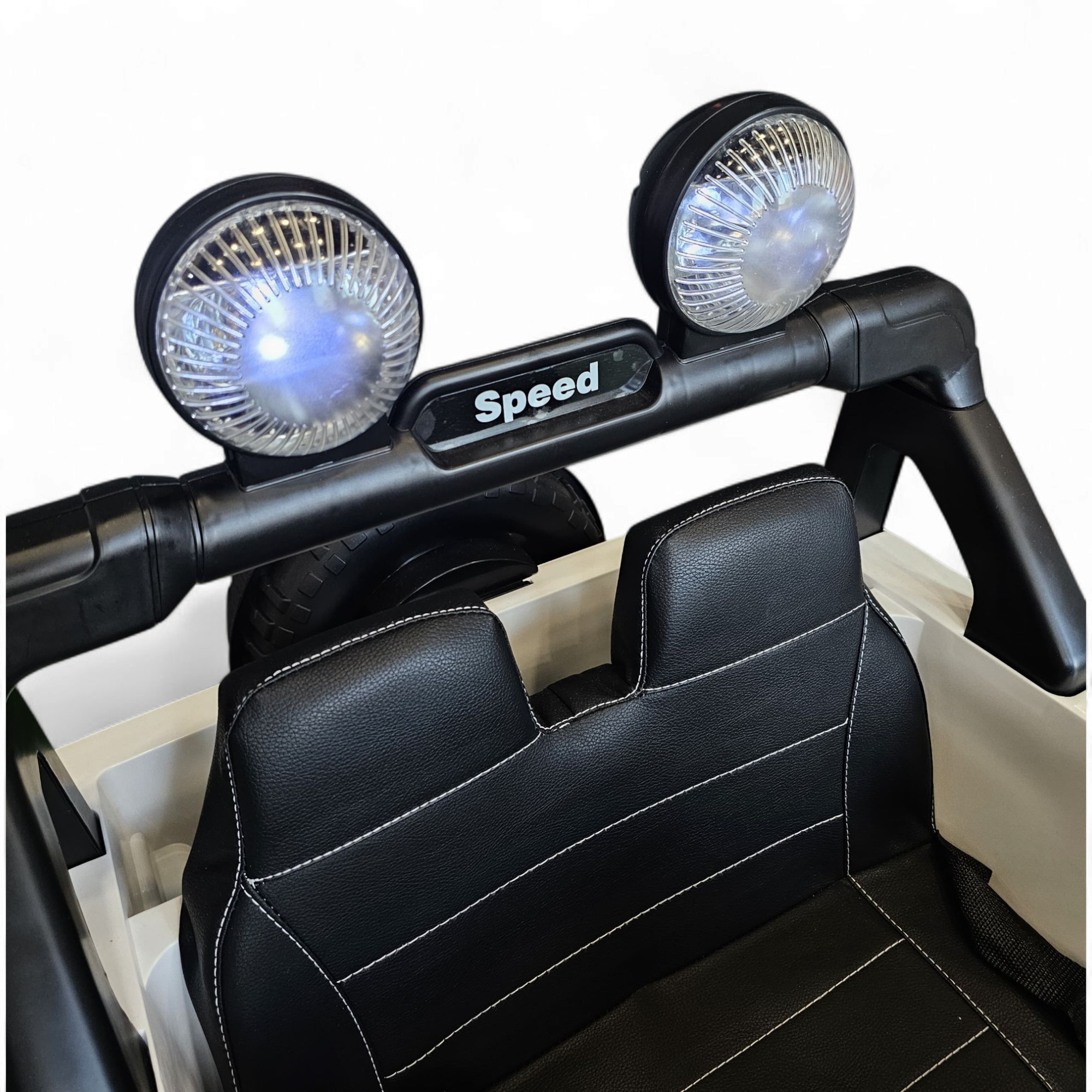 Jeep eléctrico para niños 12v con ruedas de goma y asientos de cuero