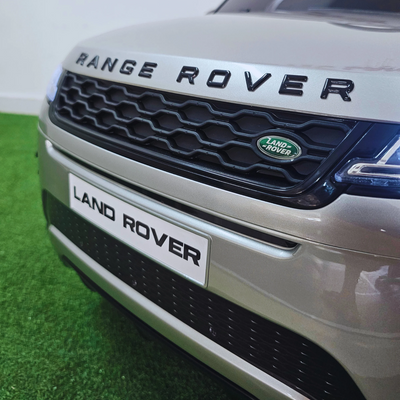 Coche Eléctrico para Niños RANGE ROVER EVOQUE 12v Gris Metalizado c/ RUEDAS DE GOMA & ASIENTO DE PIEL
