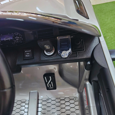 Coche Eléctrico para Niños RANGE ROVER EVOQUE 12v Gris Metalizado c/ RUEDAS DE GOMA & ASIENTO DE PIEL