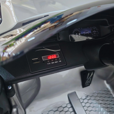 Coche Eléctrico para Niños RANGE ROVER EVOQUE 12v Gris Metalizado c/ RUEDAS DE GOMA & ASIENTO DE PIEL