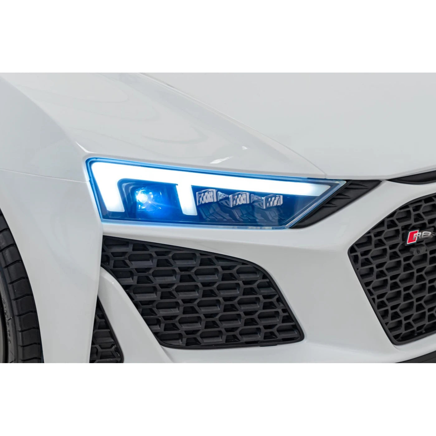 Coche eléctrico para Niños AUDI R8 SPYDER Versión XXL Blanco c/ RUEDAS DE GOMA & ASIENTO DE PIEL