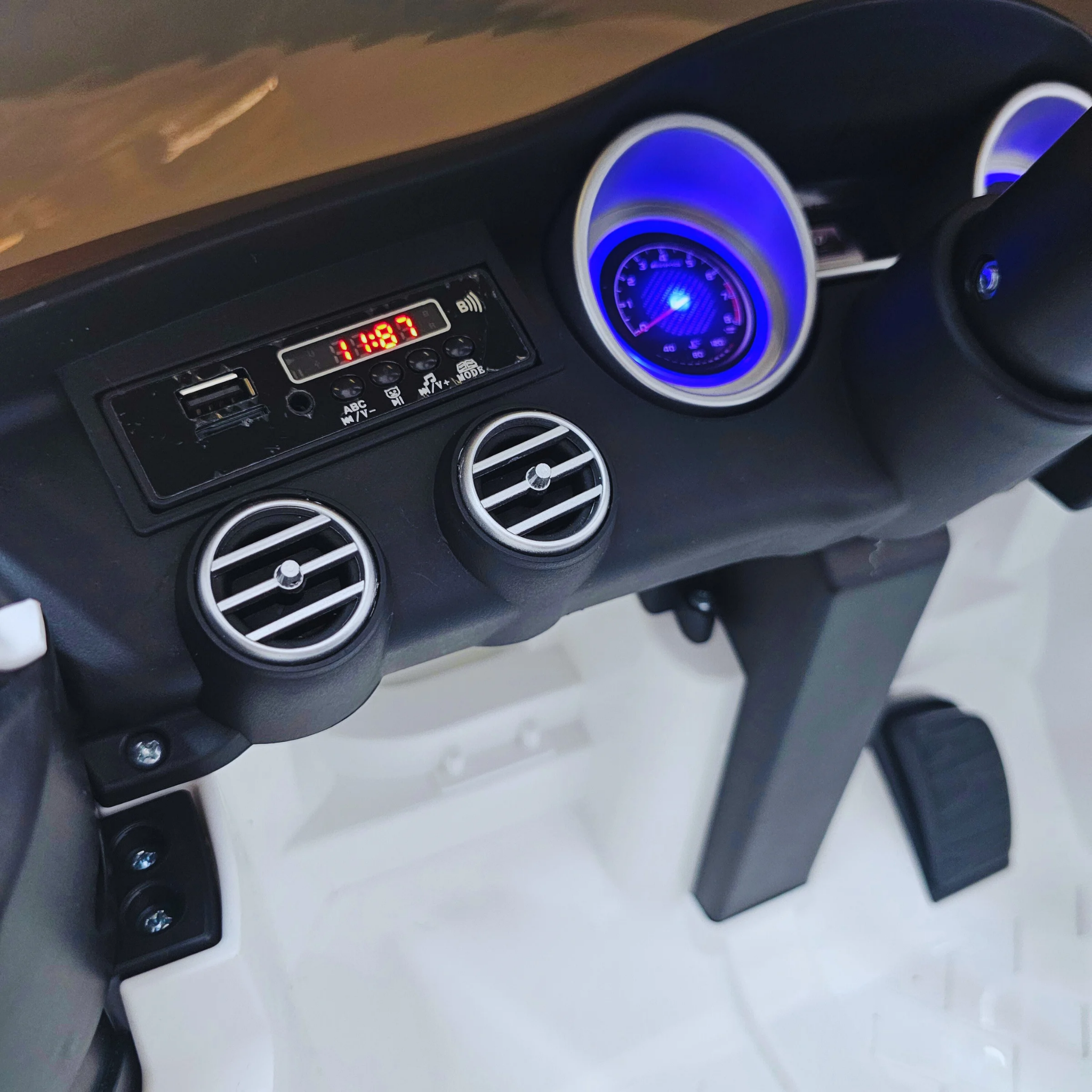 Coche Eléctrico para Niños MERCEDES GLC63S 4x4 12v Blanco 
